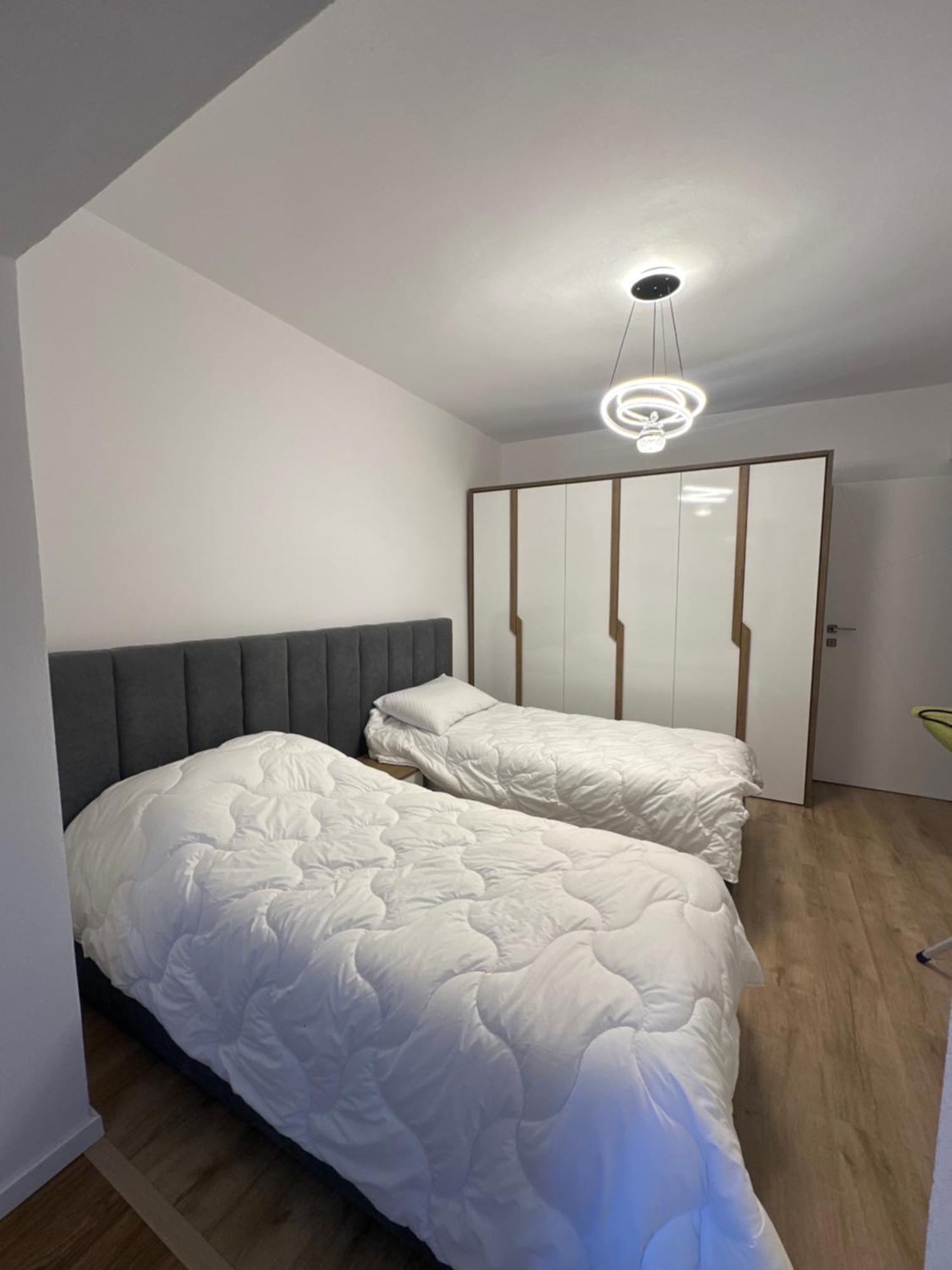 Heart Of A Cozy For Explorers Apartment *